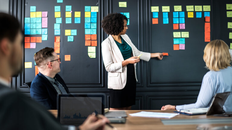 Descubra como mapeamento de processos revela prejuízos silenciosos que drenam sua margem sem aparecer no DRE. Identifique microfalhas.